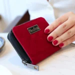 Czerwony mały portfel damski welur, zamsz