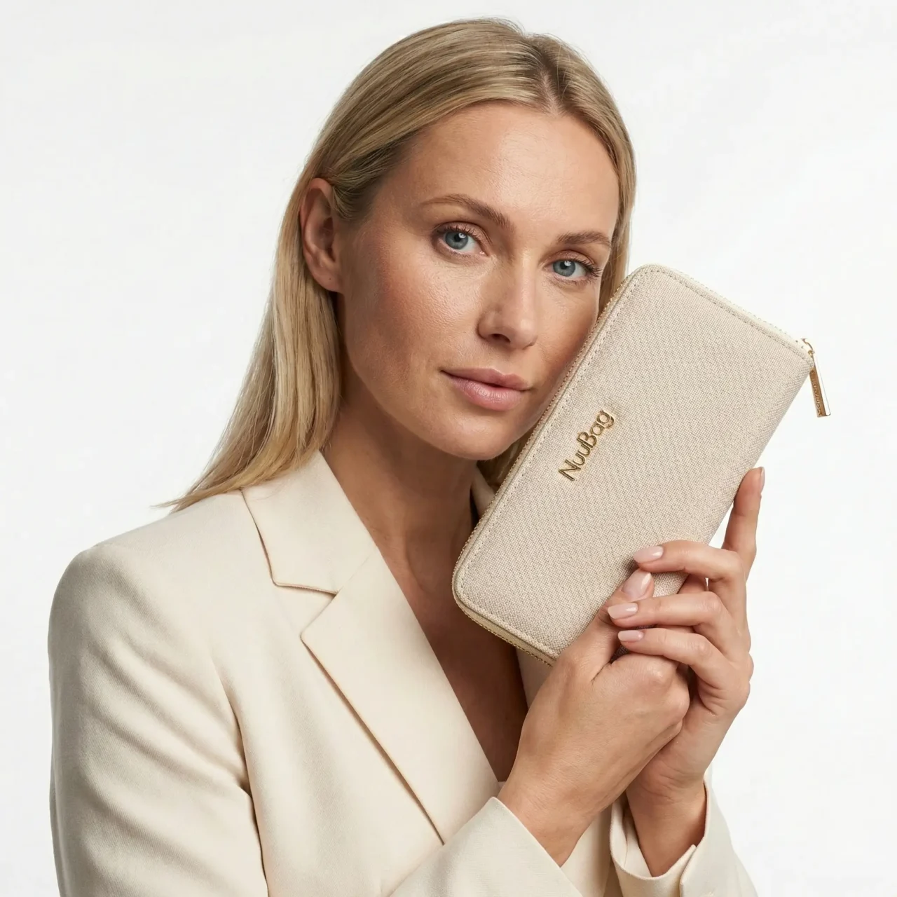 Ecru portfel damski. Nuubag polska marka