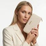 Ecru portfel damski. Nuubag polska marka